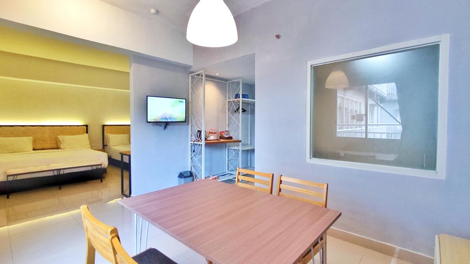 Votel Hotel Charis Tuban Tuban  Luaran gambar