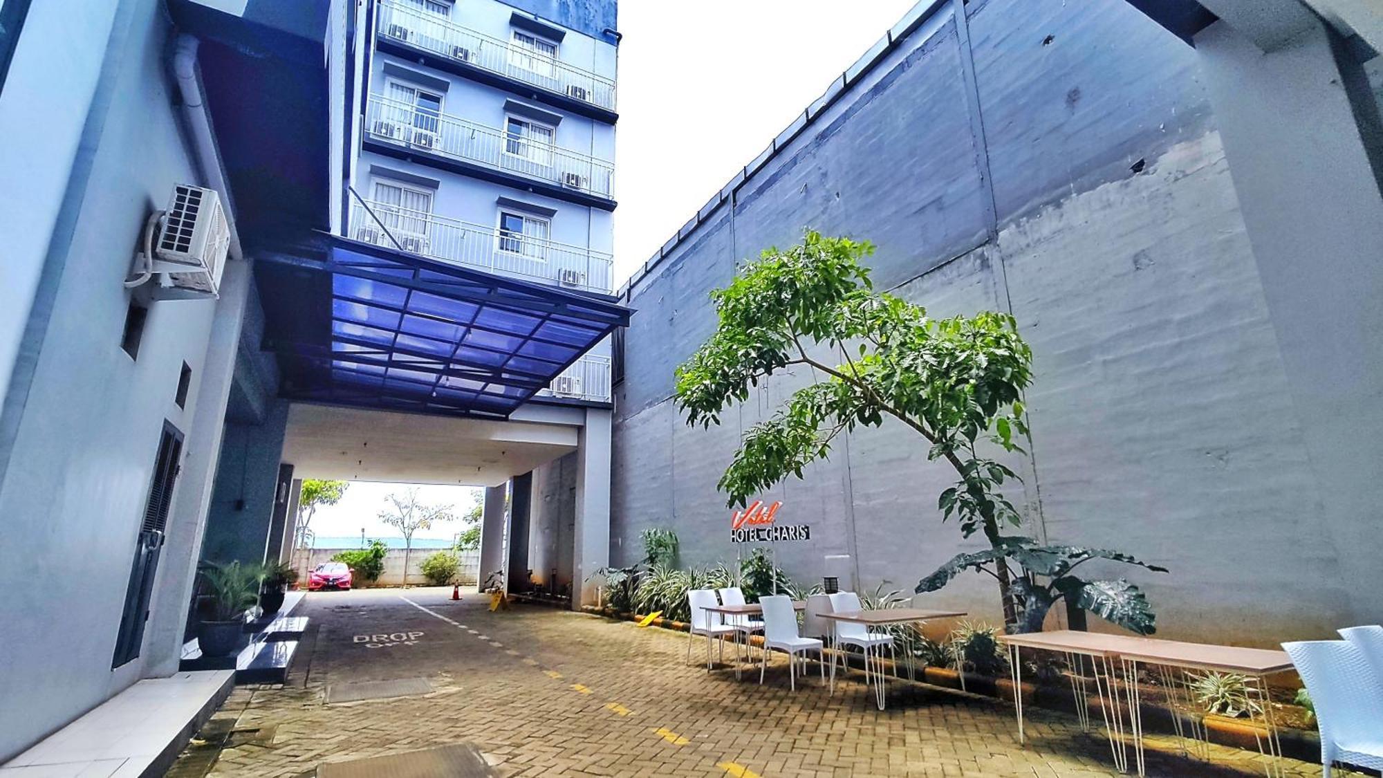Votel Hotel Charis Tuban Tuban  Luaran gambar