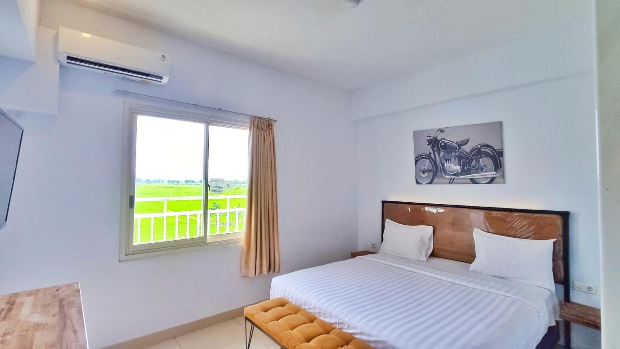 Votel Hotel Charis Tuban Tuban  Luaran gambar